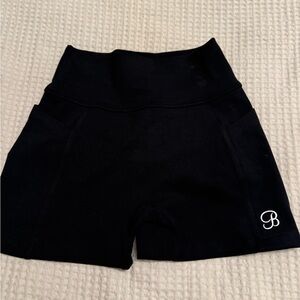 Black Bombshell Shorts M